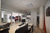 Autohaus mit Werkstatt Ilmenau Büro