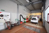 Autohaus mit Werkstatt Ilmenau Ansicht Werkstatt