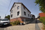 Verkauf Einfamilienhaus mit Scheune in Erlau Straßenansicht
